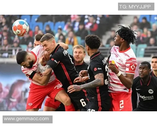 德甲劲旅双线作战：体能消耗不容小觑