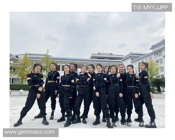 成都街舞队心理素质深度对比分析与团队表现的关系探讨